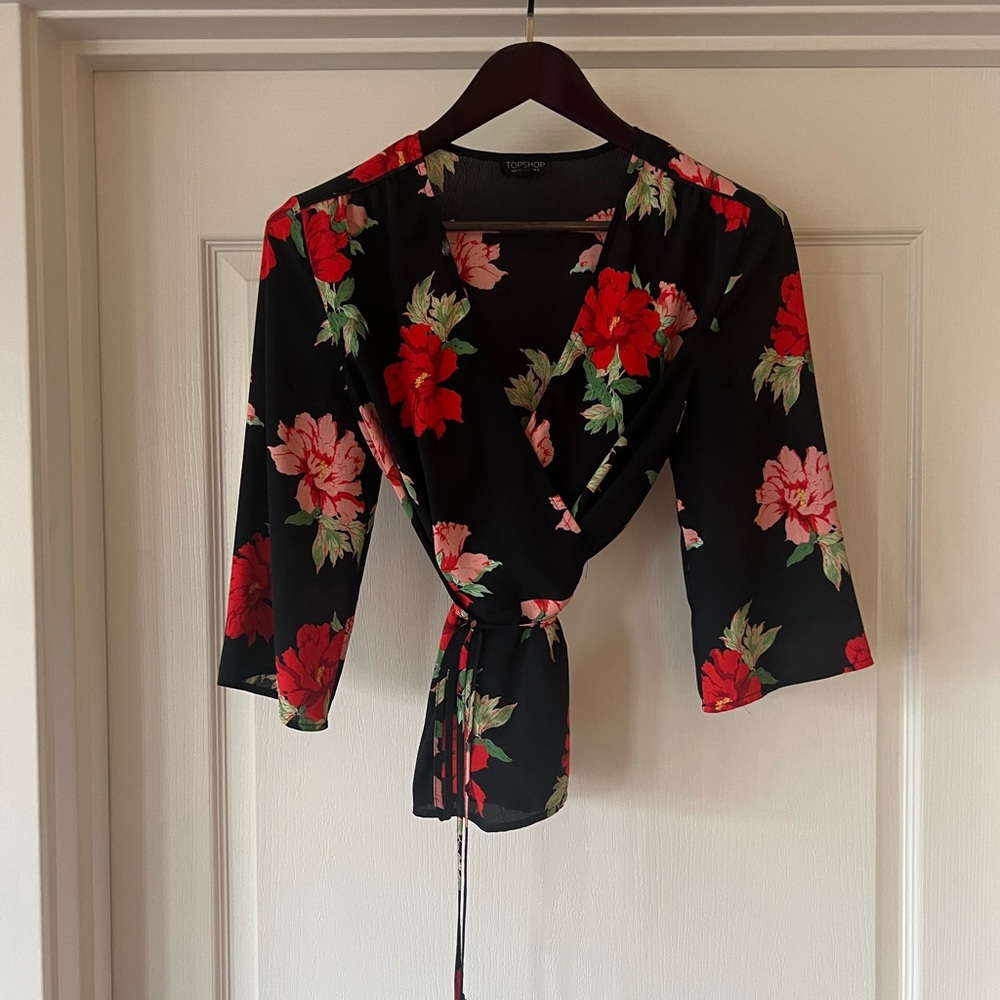 Topshop Black and Red Wrap Blouse 3/4 Sleeve Tie Front